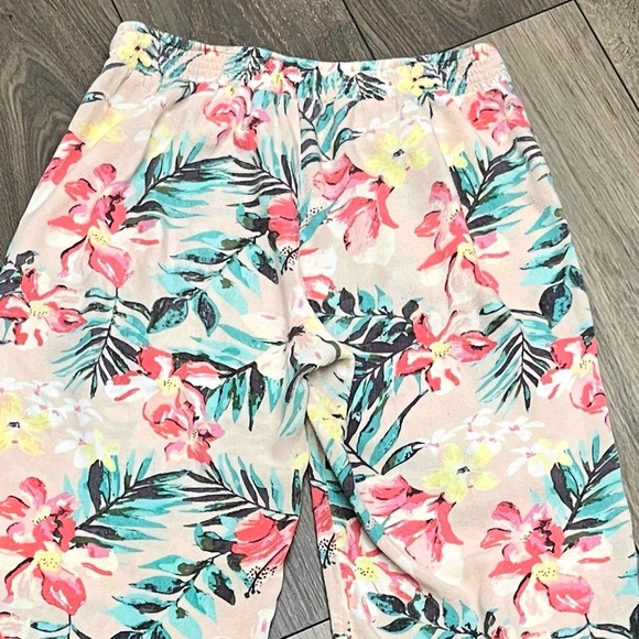 Billabong Floral Hawaiian Midnrise Cropped Jogger Pant Skater Boho M Beach - Picture 9 of 9